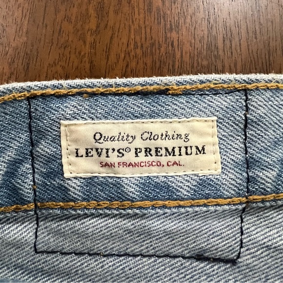 Levi’s Premium 501 Slouch Short in Slouch Around Size 25 - Picture 5 of 10